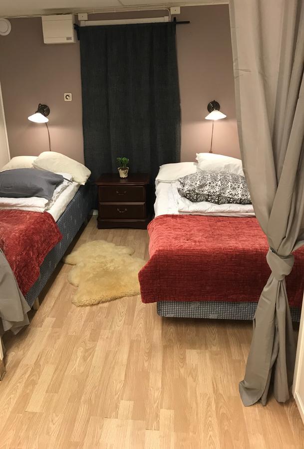 Vallby Farm Camp エレブルー エクステリア 写真